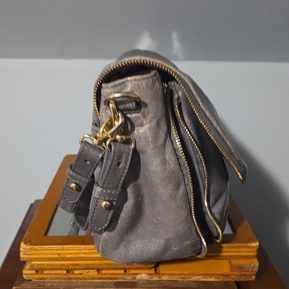 Badgley Mischka Charcoal Leather Bag with Gold Accents - Picture 7 of 16